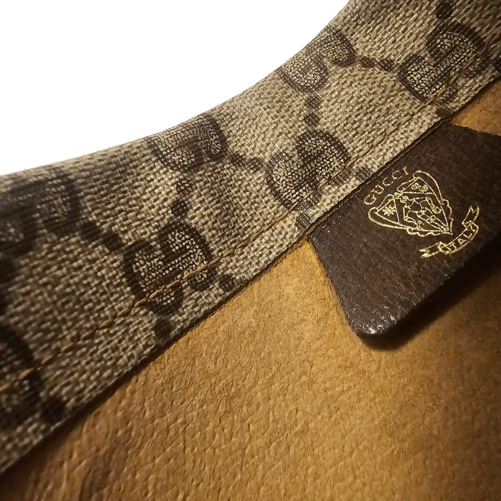 GUCCI CROSSBODY - Picture 2 of 11